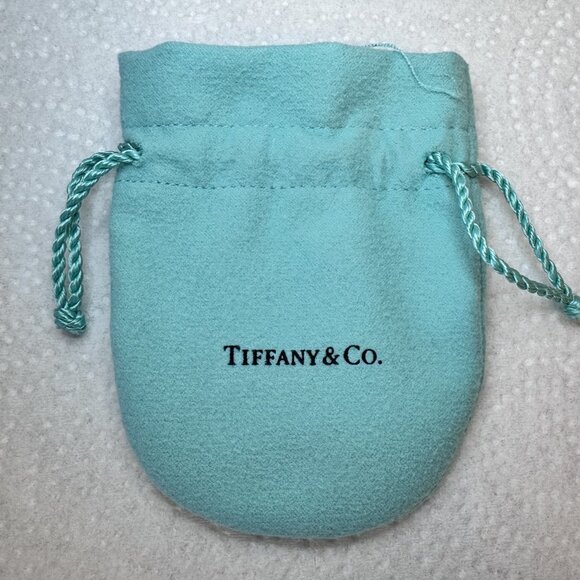 Tiffany & Co. Vintage Sterling Silver Earrings Bundle - Picture 3 of 7